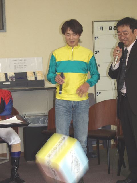 fan_jockey048.jpg