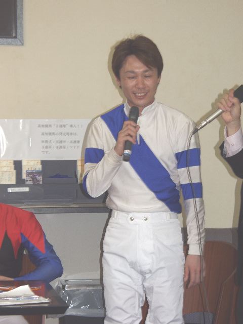 fan_jockey092.jpg