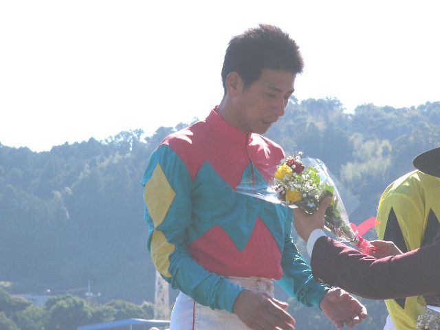 fukuyamajockey10.jpg